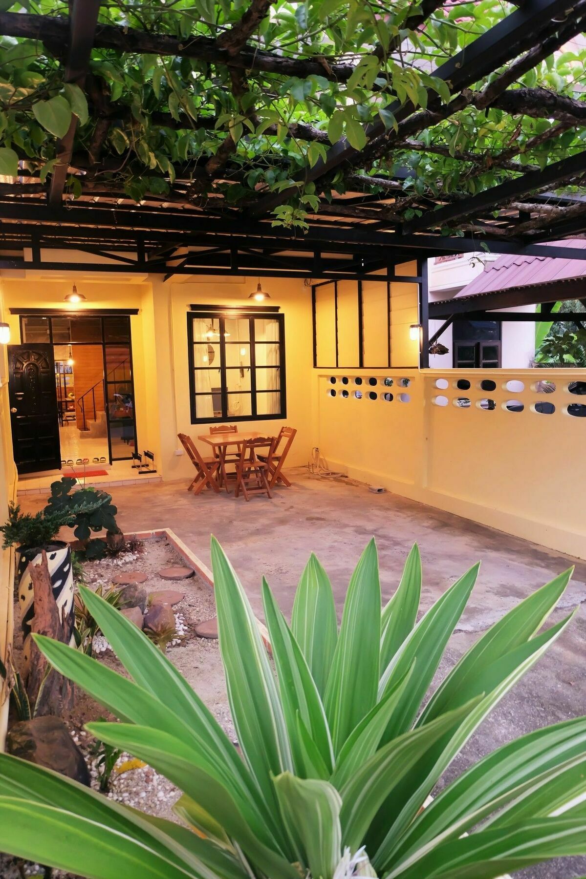 Nanrada Hometel Krabi Ngoại thất bức ảnh